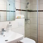 酒店 Isha 美因河畔法兰克福