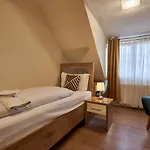 Isha Hotel 3*