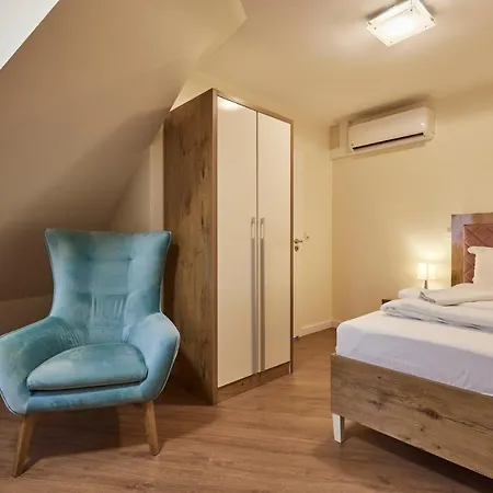 Isha Frankfurt am Main