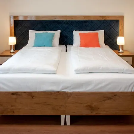 Isha Frankfurt am Main