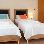 Hotel Isha Frankfurt nad Mohanem